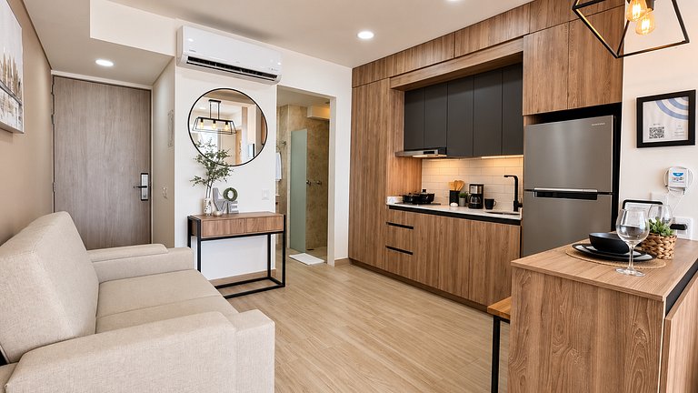 Loft familiar con balcón y piscina CB840