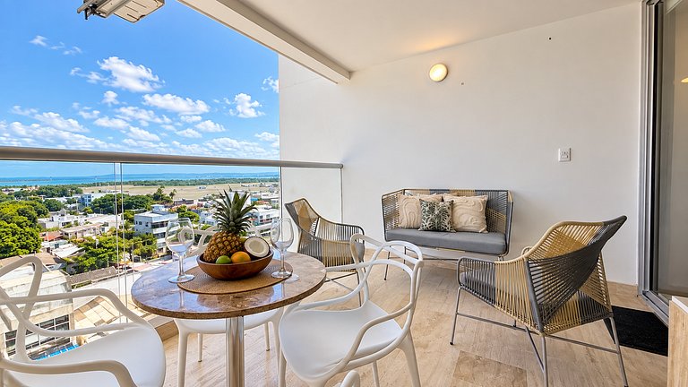 Loft familiar con balcón y piscina CB840