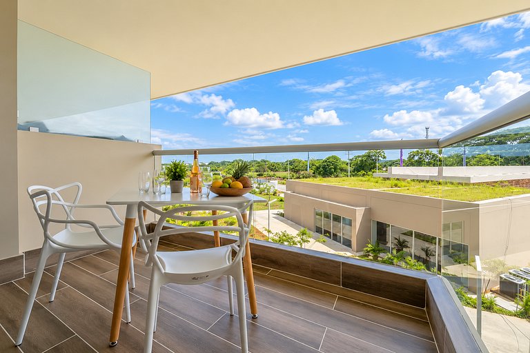 Baia Kristal: playa privada, laguna y balcón