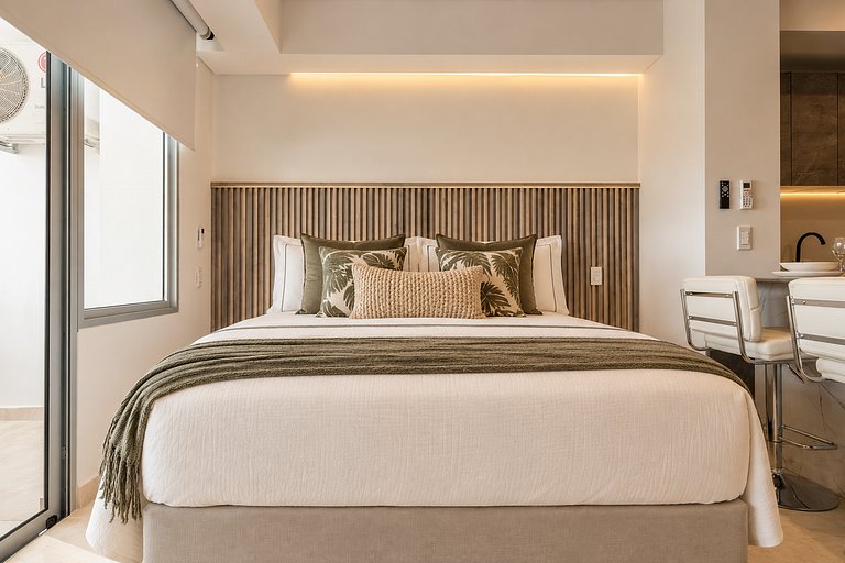 Último Piso con Vista Costera y Balcón CB1637
