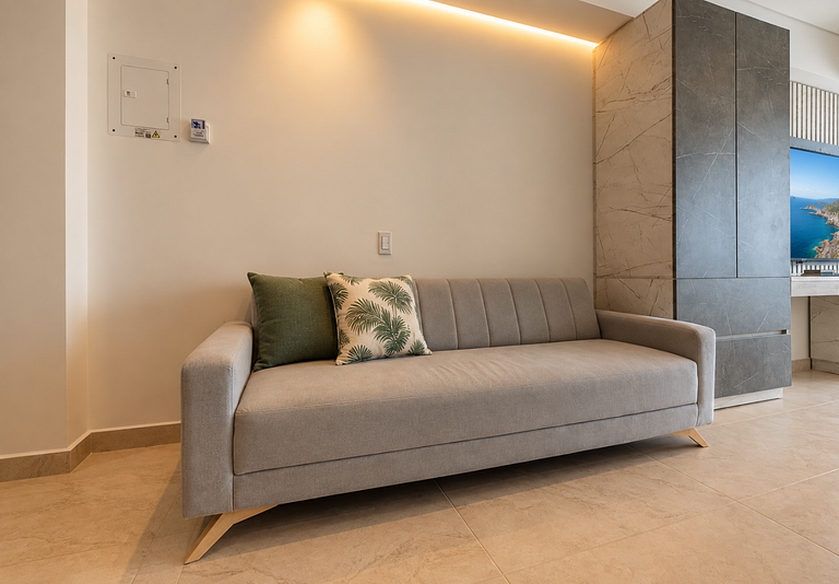 Último Piso con Vista Costera y Balcón CB1637