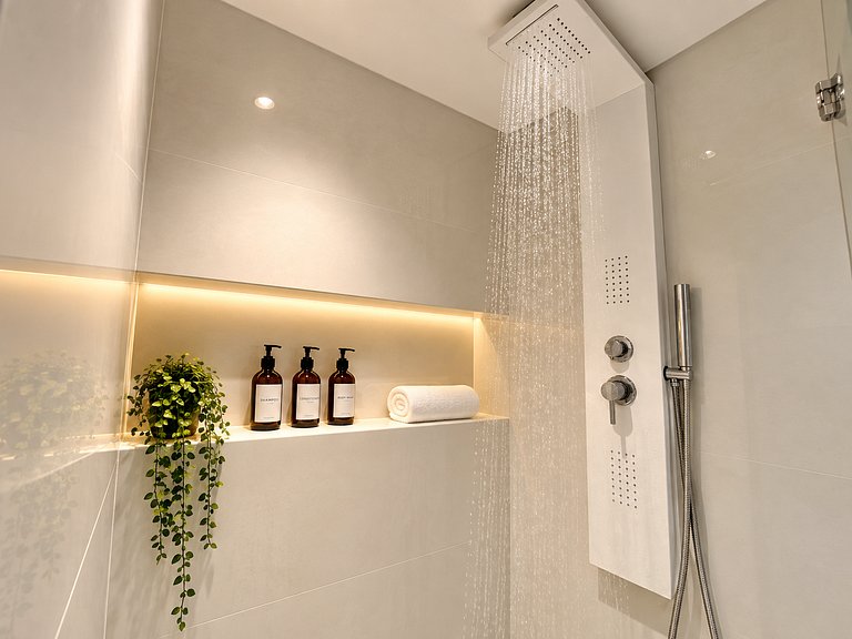 Suite Piso14 a 2 calles Aeropuerto Piscina CB1441