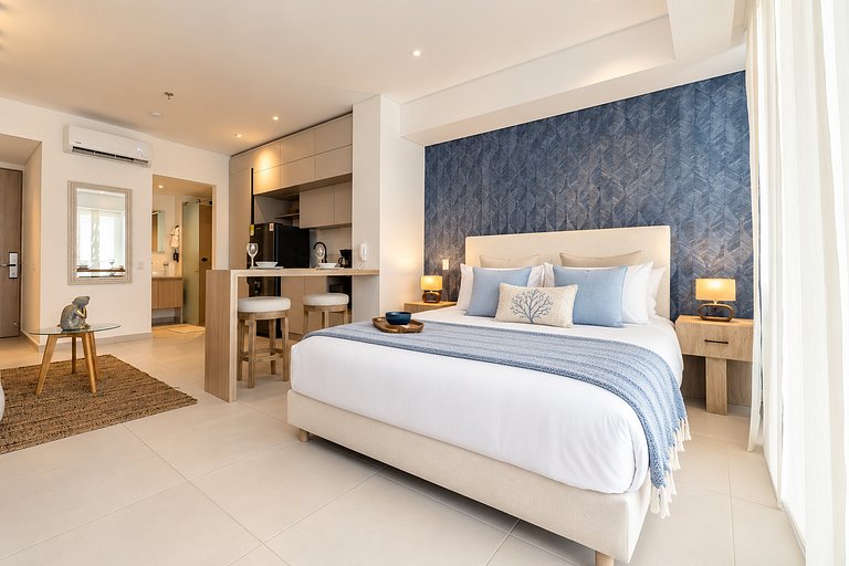 Suite romántica con terraza lounge y vista panorámica CB834